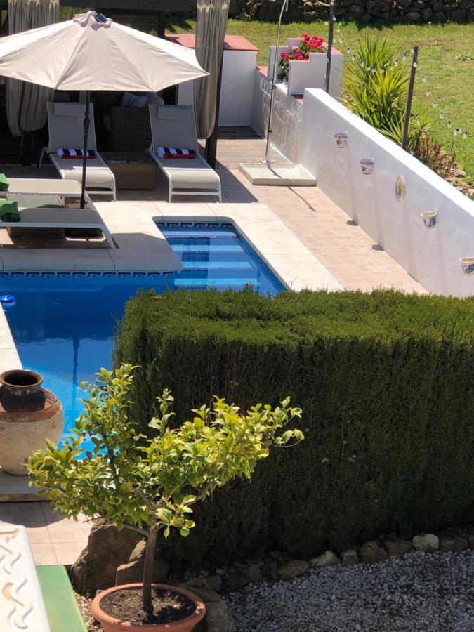 Casa La Alegria 37 Bed & Breakfast Villanueva de Tapia Eksteriør bilde